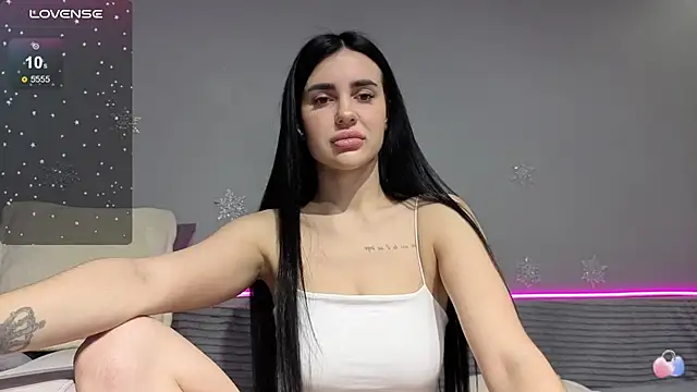 Snapshot of Mary__foxy chatting on 20, 12, 2025 Mary foxy online show from 20, 12, 2025