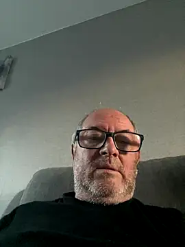 Snapshot of naughtygrandad1 chatting on 3, 12, 2025 naughtygrandad1 online show from 3, 12, 2025