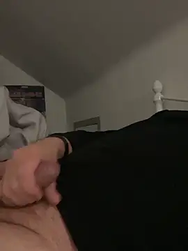 Snapshot of naughtygrandad1 chatting on 7, 2, 2026 naughtygrandad1 online show from 7, 2, 2026