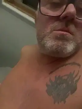 Snapshot of naughtygrandad1 chatting on 8, 2, 2026 naughtygrandad1 online show from 8, 2, 2026