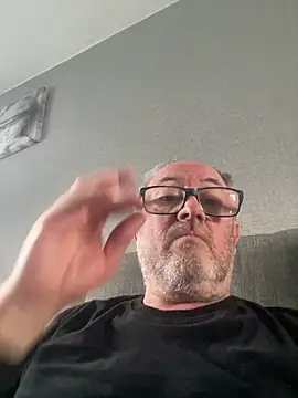 Snapshot of naughtygrandad1 chatting on 27, 2, 2026 naughtygrandad1 online show from 27, 2, 2026