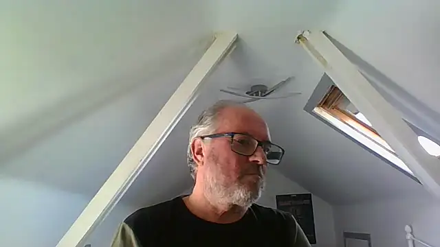 Snapshot of naughtygrandad1 chatting on 3, 3, 2026 naughtygrandad1 online show from 3, 3, 2026