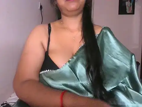 Snapshot of its_me_Rashmi chatting on 9, 9, 2025 its me Rashmi online show from 9, 9, 2025