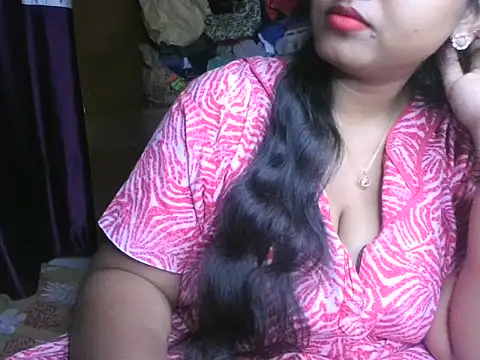 Snapshot of its_me_Rashmi chatting on 28, 11, 2025 its me Rashmi online show from 28, 11, 2025