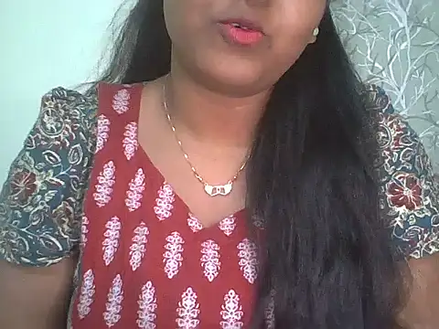 Snapshot of its_me_Rashmi chatting on 7, 1, 2026 its me Rashmi online show from 7, 1, 2026