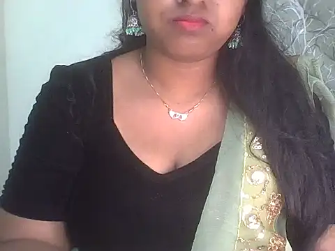 Snapshot of its_me_Rashmi chatting on 13, 1, 2026 its me Rashmi online show from 13, 1, 2026