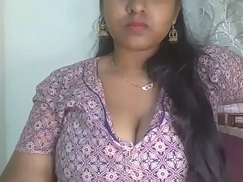 Snapshot of its_me_Rashmi chatting on 3, 2, 2026 its me Rashmi online show from 3, 2, 2026