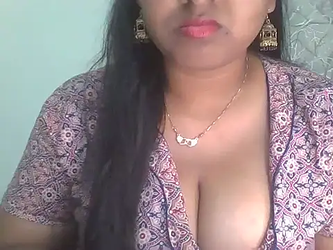 Snapshot of its_me_Rashmi chatting on 13, 2, 2026 its me Rashmi online show from 13, 2, 2026