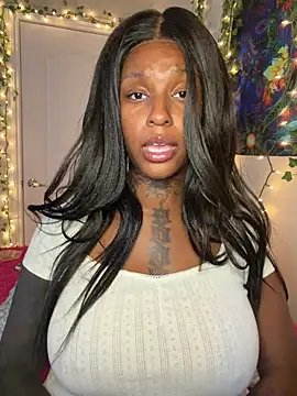 MistiSavannah online show from 23, 7, 2026