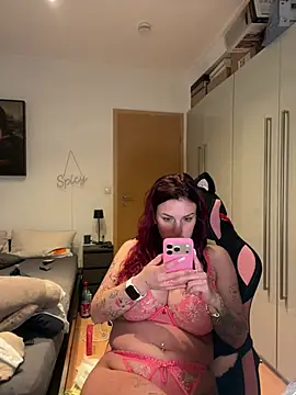 OliviaaFischer online show from 25, 4, 2026