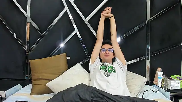 Snapshot of Noa_Arez chatting on 17, 1, 2026 Noa Arez online show from 17, 1, 2026