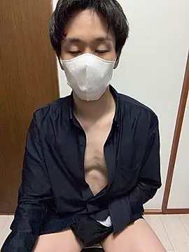Snapshot of gHayato chatting on 5, 3, 2026 gHayato online show from 5, 3, 2026