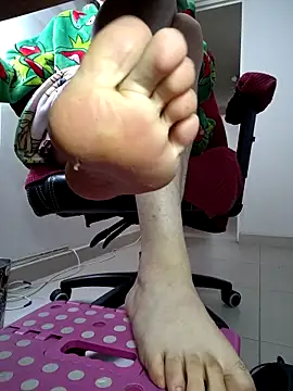 miss carmila1 online show from 23, 4, 2026