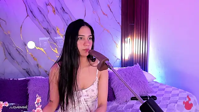 Emmiicute online show from 18, 4, 2026