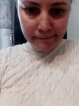 Cassandrina1 online show from 17, 10, 2025