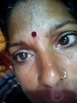 Snapshot of Suhana_pandit chatting on 12, 11, 2025 Suhana pandit online show from 12, 11, 2025