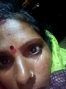 Snapshot of Suhana_pandit chatting on 13, 11, 2025 Suhana pandit online show from 13, 11, 2025