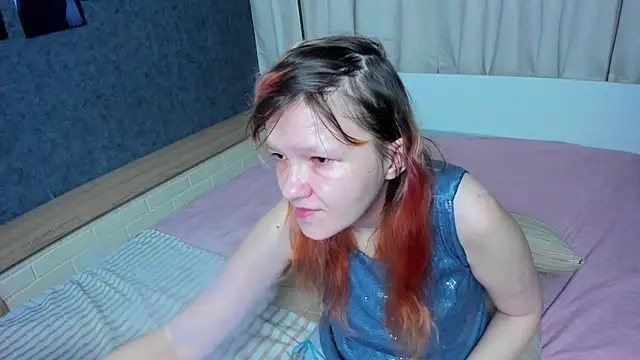 Nora lovvvv online show from 12, 9, 2025