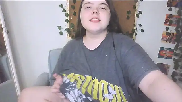 brattyprincessemma online show from 13, 9, 2025