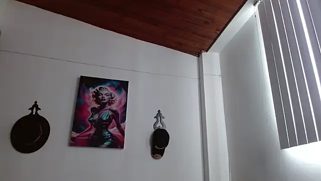 Crystal Star  online show from 4, 4, 2026