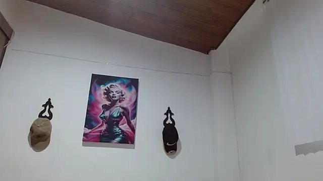 Crystal Star  online show from 20, 4, 2026