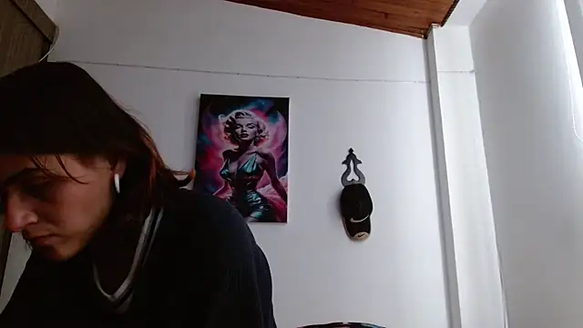 Crystal Star  online show from 27, 4, 2026