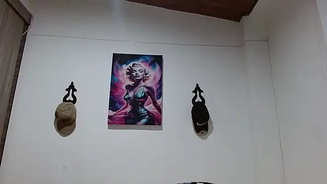 Crystal Star  online show from 28, 4, 2026