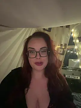 Snapshot of Miss_Lucifer6 chatting on 19, 5, 2026 Miss Lucifer6 online show from 19, 5, 2026