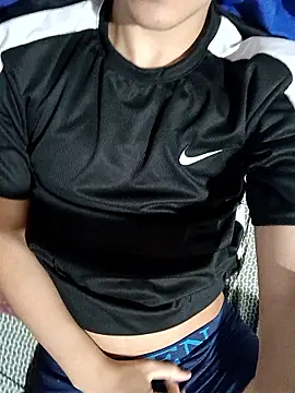 Snapshot of novinho_safado__ chatting on 19, 9, 2025 novinho safado online show from 19, 9, 2025