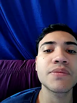 Snapshot of novinho_safado__ chatting on 19, 11, 2025 novinho safado online show from 19, 11, 2025