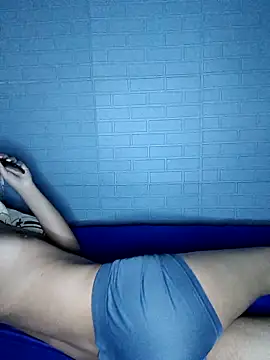 Snapshot of novinho_safado__ chatting on 21, 11, 2025 novinho safado online show from 21, 11, 2025