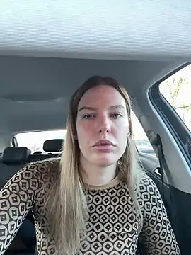 Snapshot of Chloemillerrxx chatting on 30, 11, 2025 Chloemillerrxx online show from 30, 11, 2025