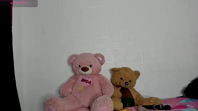 HaileyDuke online show from 7, 4, 2026