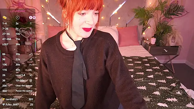 Pixie Peachh online show from 6, 2, 2026