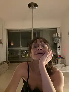 Chris06d22xh online show from 10, 3, 2026