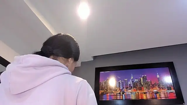 CharlotteCottin online show from 16, 4, 2026