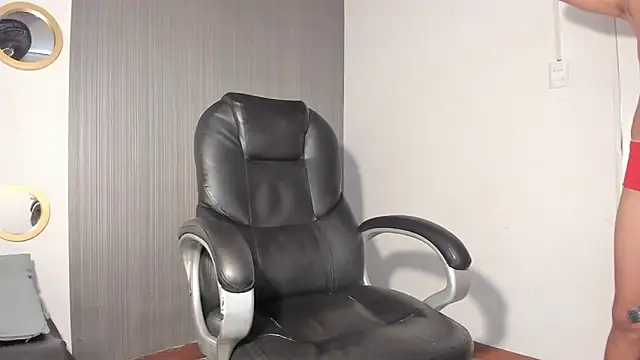 Daddy Darcks online show from 15, 9, 2025