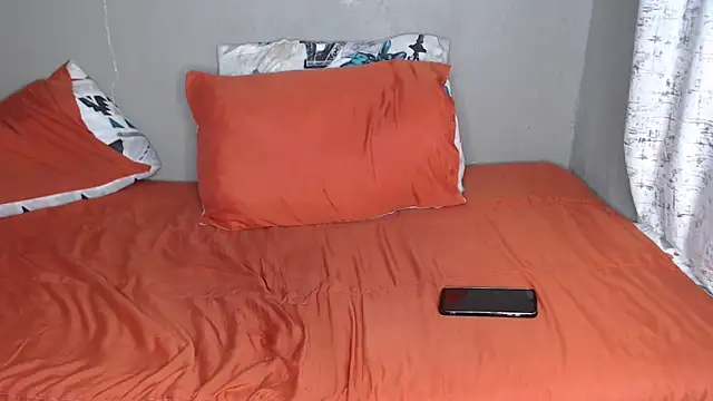 Lunalee online show from 8, 2, 2026