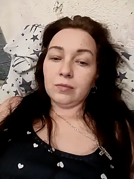 DanaNeon online show from 8, 4, 2026