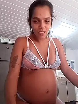 PatyPatriciaa online show from 15, 4, 2026