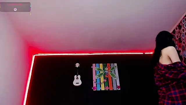 Snapshot of ingrid_zese_ chatting on 21, 10, 2025 ingrid zese online show from 21, 10, 2025