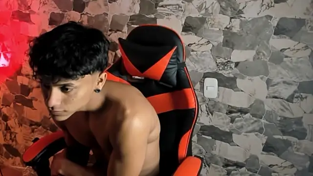 Snapshot of ZYZZ1312 chatting on 18, 6, 2026 ZYZZ1312 online show from 18, 6, 2026