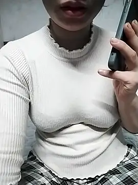 Mie rose online show from 25, 11, 2025