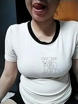 Mie rose online show from 25, 4, 2026