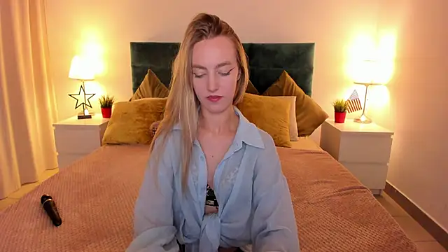 mishapallmer online show from 19, 9, 2025