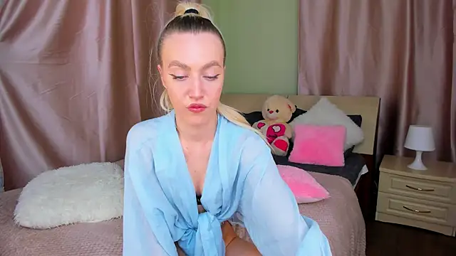 Snapshot of mishapallmer chatting on 30, 4, 2026 mishapallmer online show from 30, 4, 2026