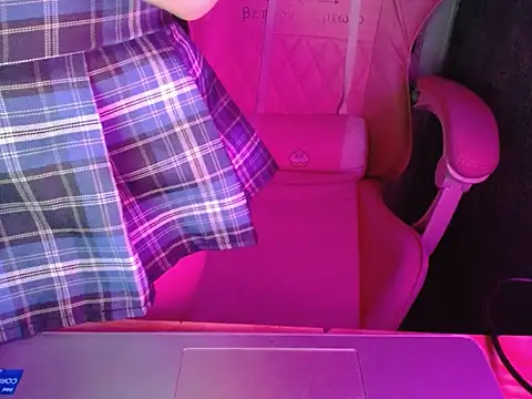 Snapshot of ahoa_Tk chatting on 2, 10, 2025 ahoa Tk online show from 2, 10, 2025