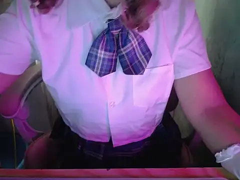 Snapshot of ahoa_Tk chatting on 18, 10, 2025 ahoa Tk online show from 18, 10, 2025