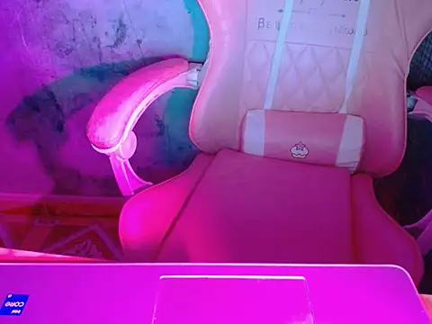 Snapshot of ahoa_Tk chatting on 29, 10, 2025 ahoa Tk online show from 29, 10, 2025