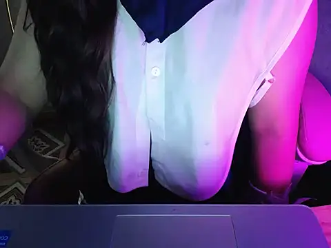 Snapshot of ahoa_Tk chatting on 28, 11, 2025 ahoa Tk online show from 28, 11, 2025